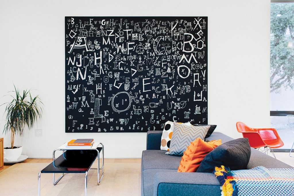 Painting by Creativity Explored artist Richard Wright in architect George Bradley and Eddie Baba’s home in San Francisco. Image courtesy of dwell.com. Painting by Creativity Explored artist Richard Wright in architect George Bradley and Eddie Baba’s home in San Francisco. Image courtesy of dwell.com.